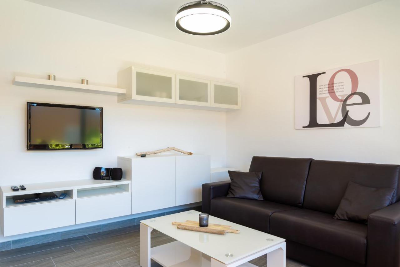 Casa Lucien - Newly Refurbished Apartment With Swimming Pool - Ideal For Couples Corralejo Exterior foto
